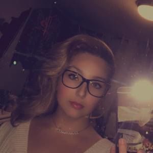 Meet your Posher, Dana